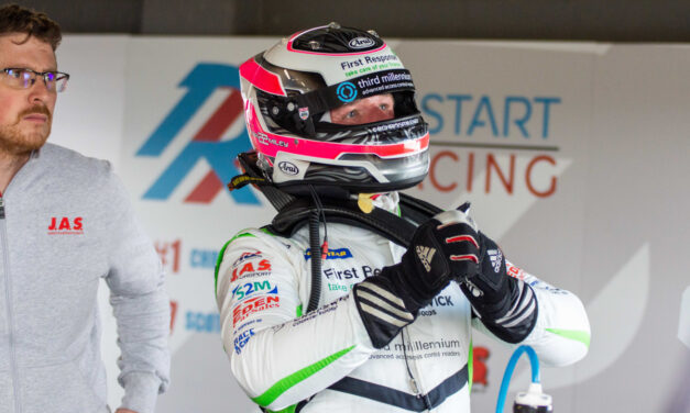 Strong pace shown at challenging weekend at Croft